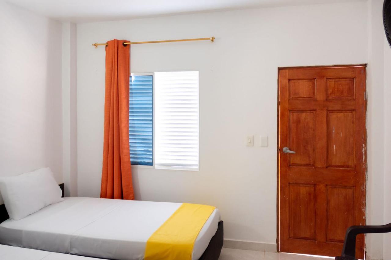 Hotel White Taganga Extérieur photo