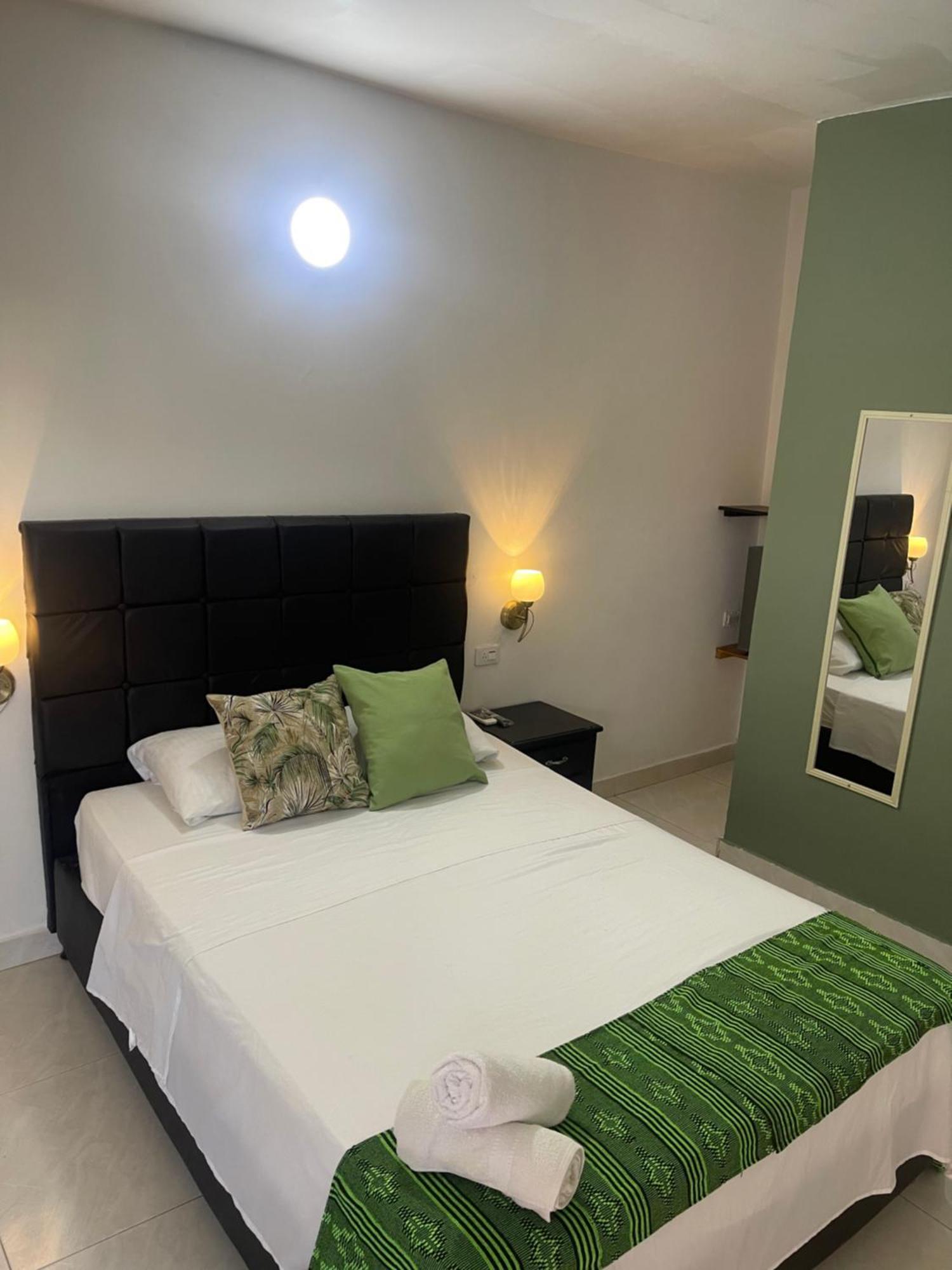 Hotel White Taganga Extérieur photo